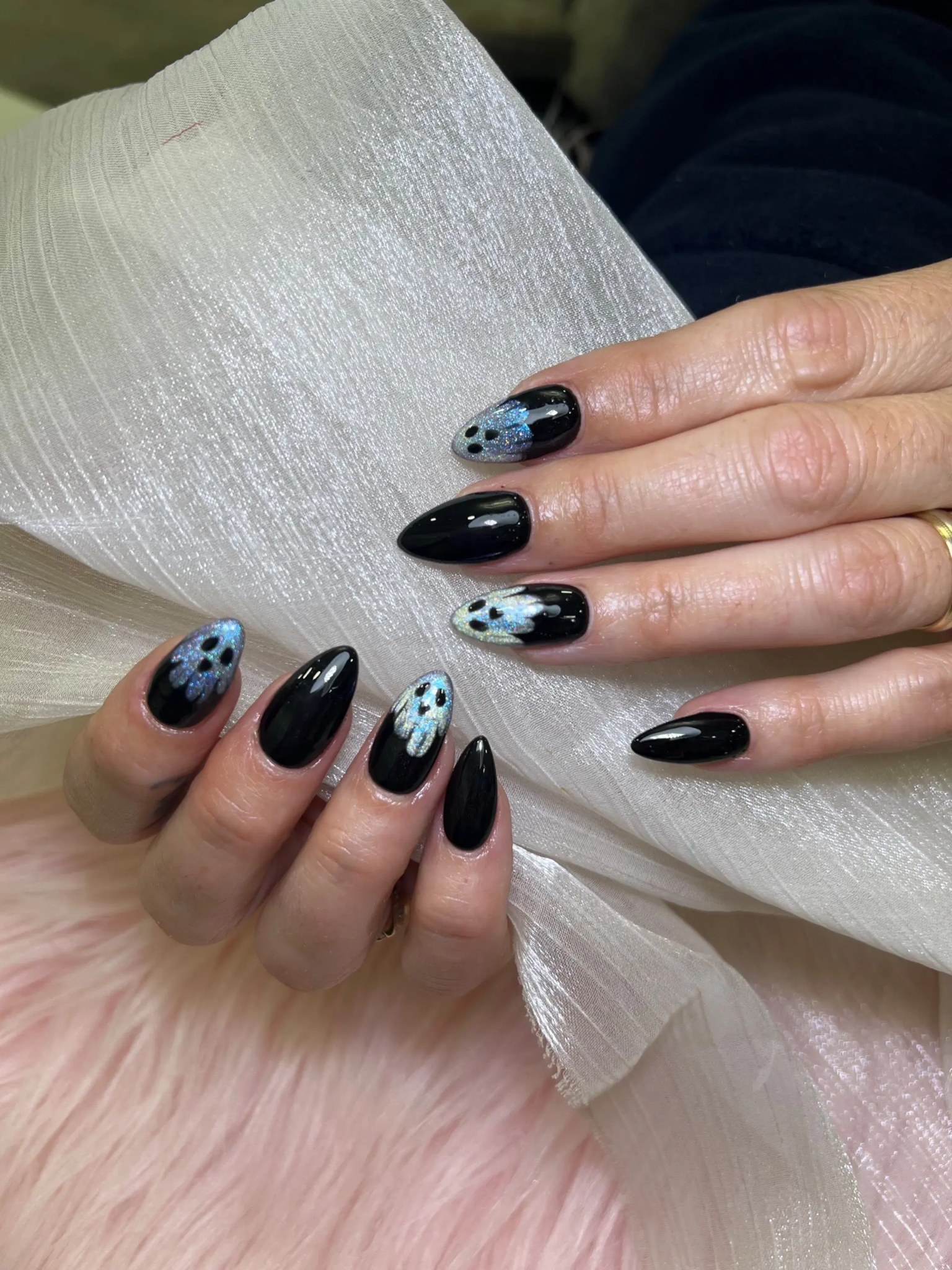 Black and grey with frosty details